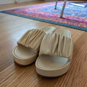 Women's Cream Slide Sandals